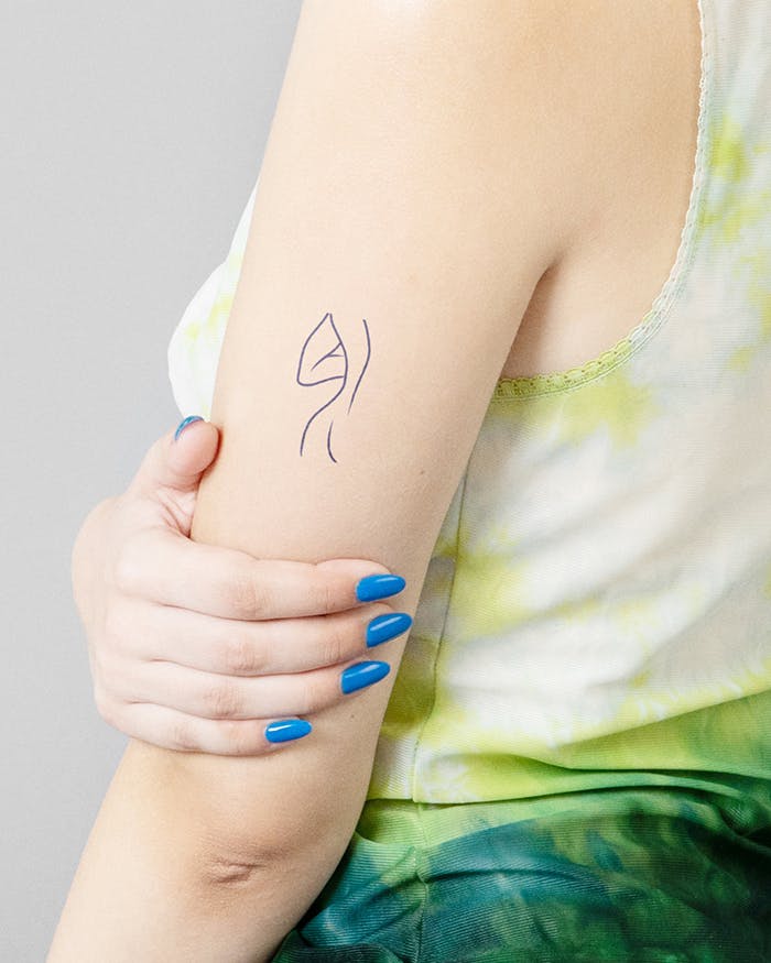 Simple Tattoo Ideas - Body Language 25