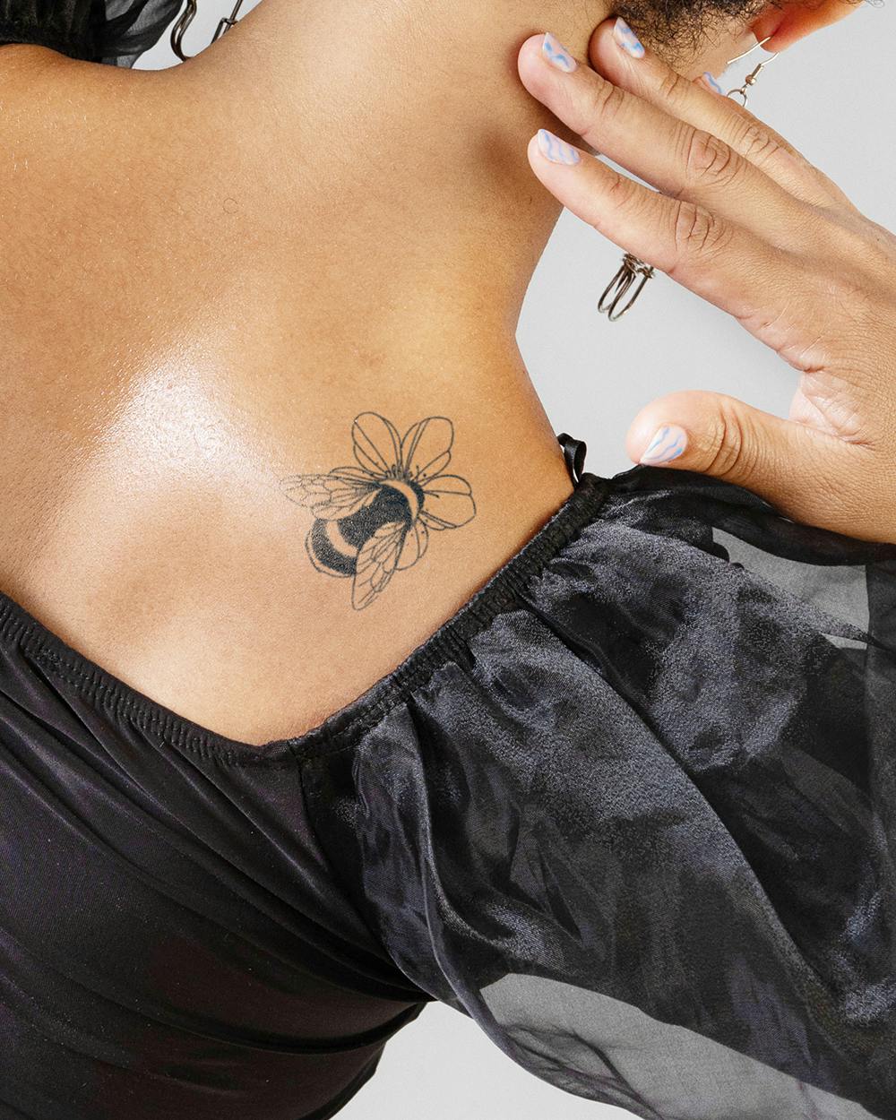 Mom tattoo ideas - busy bee 1